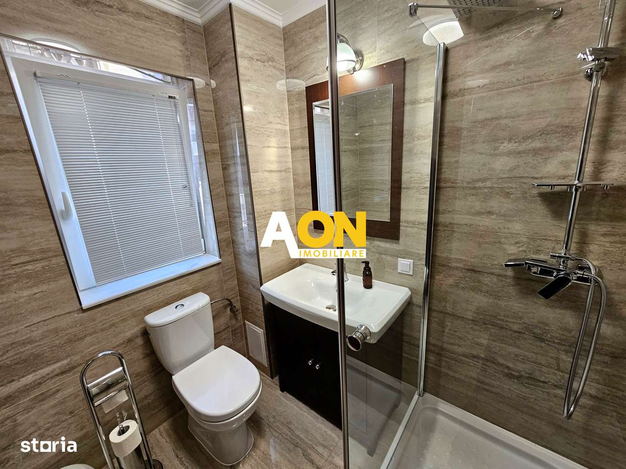 1/2 Duplex, mobilat, utilat, 4 camere, 250 mp teren, Cetate - Imagine principală: 4/10