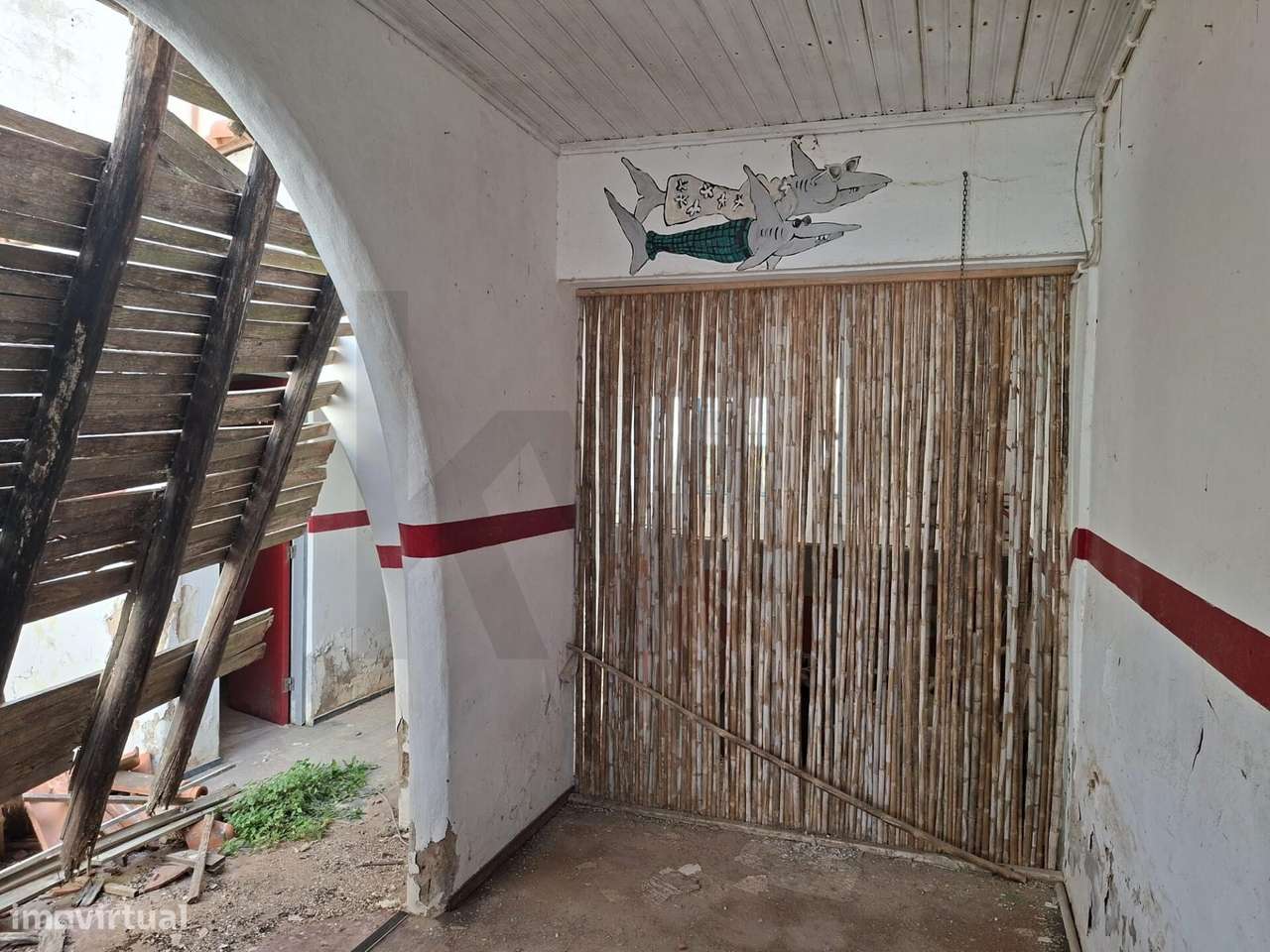 Oportunidade Única perto da praia em Sagres – Espaço Comercial-22