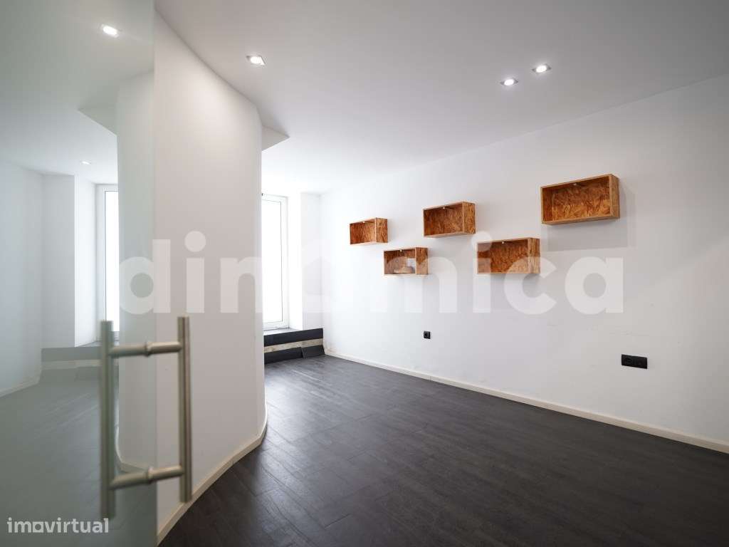 Imóvel Industrial / Serviços-10