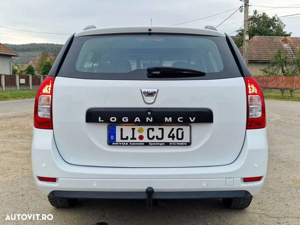 Dacia Logan MCV TCe 90 Celebration - 13