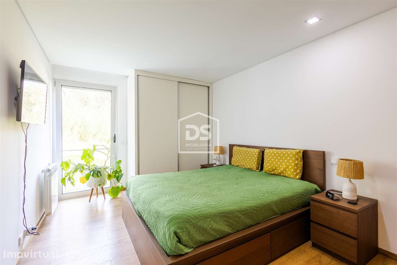 Apartamento T2 Venda em Nogueira e Silva Escura,Maia-6