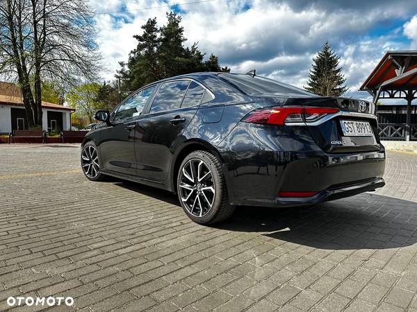 Toyota Corolla 1.6 Executive MS - 6