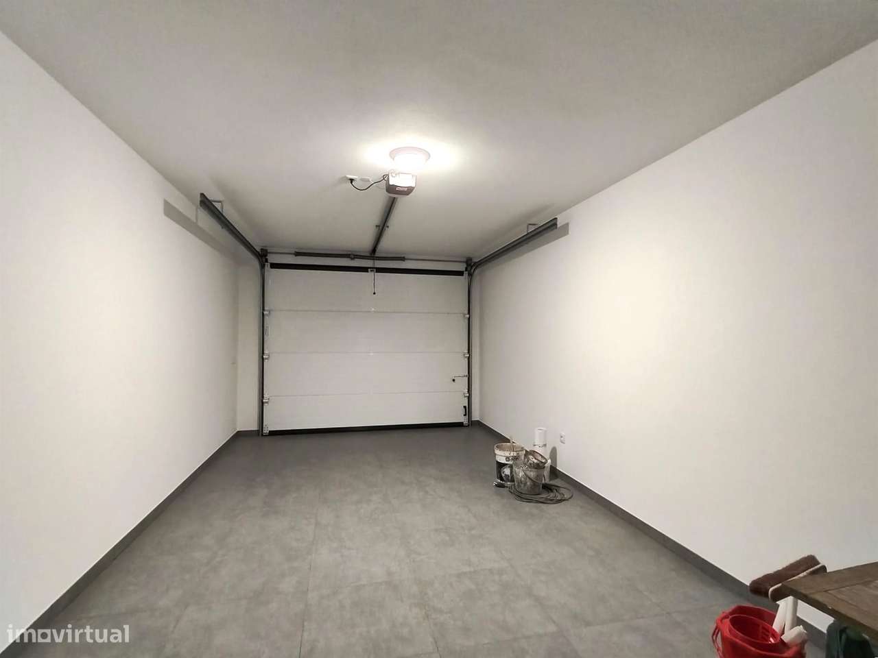 Moradia T3 / Nova / Terreno / Churrasqueira / Ar condicionado / Santa-14