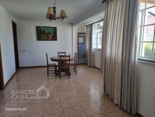 Moradia T3 com comércio para café em Quintiães - Barcelos - Grande imagem: 5/19
