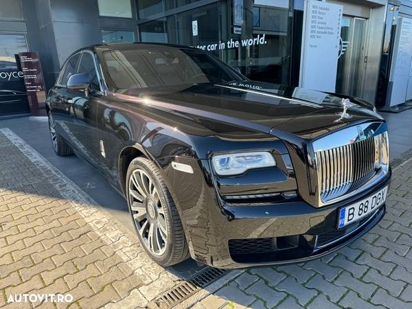 Rolls-Royce Ghost - 6