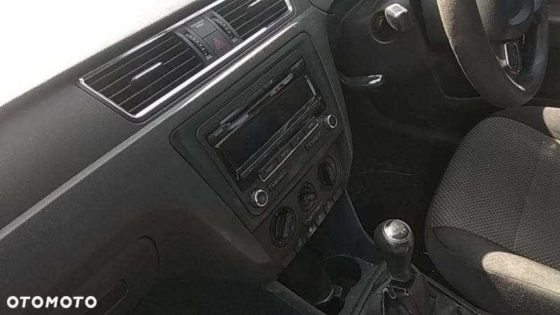 Radio samochodowe SEAT TOLEDO IV 1.6TDI LF3K - 1