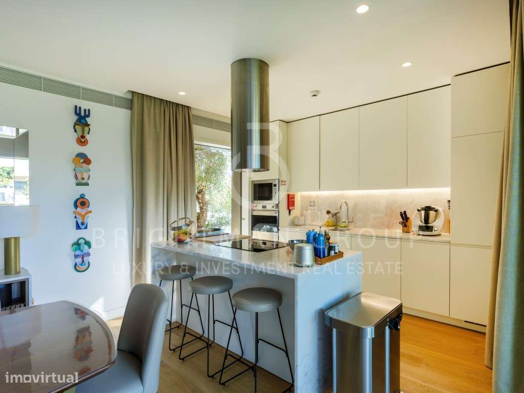 Apartamento T3 com piscina e jardim, na Quinta da Marinha-14