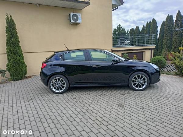 Alfa Romeo Giulietta - 6