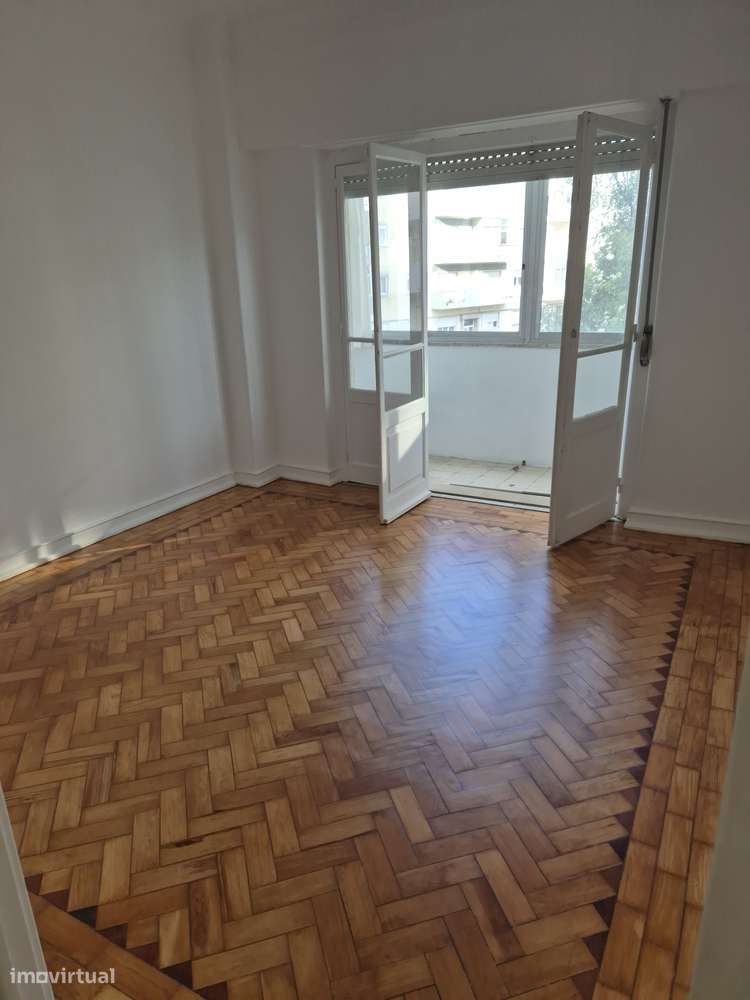 T2 Benfica, Arneiros - Grande imagem: 3/12