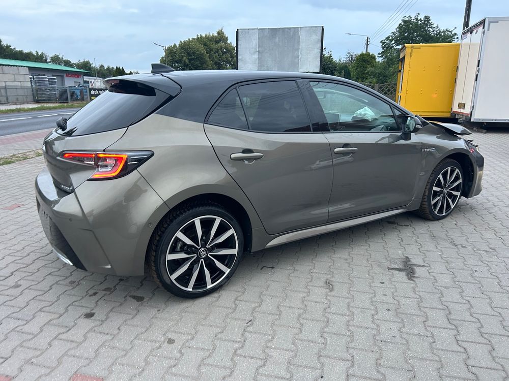 Toyota Corolla Seria E21 (2019-) 2.0 Hybrid Style 2020