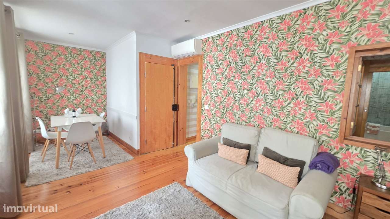 Apartamento T1 Venda em Misericórdia,Lisboa-0