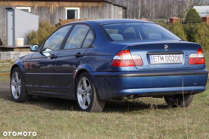 BMW Seria 3 318i - 7