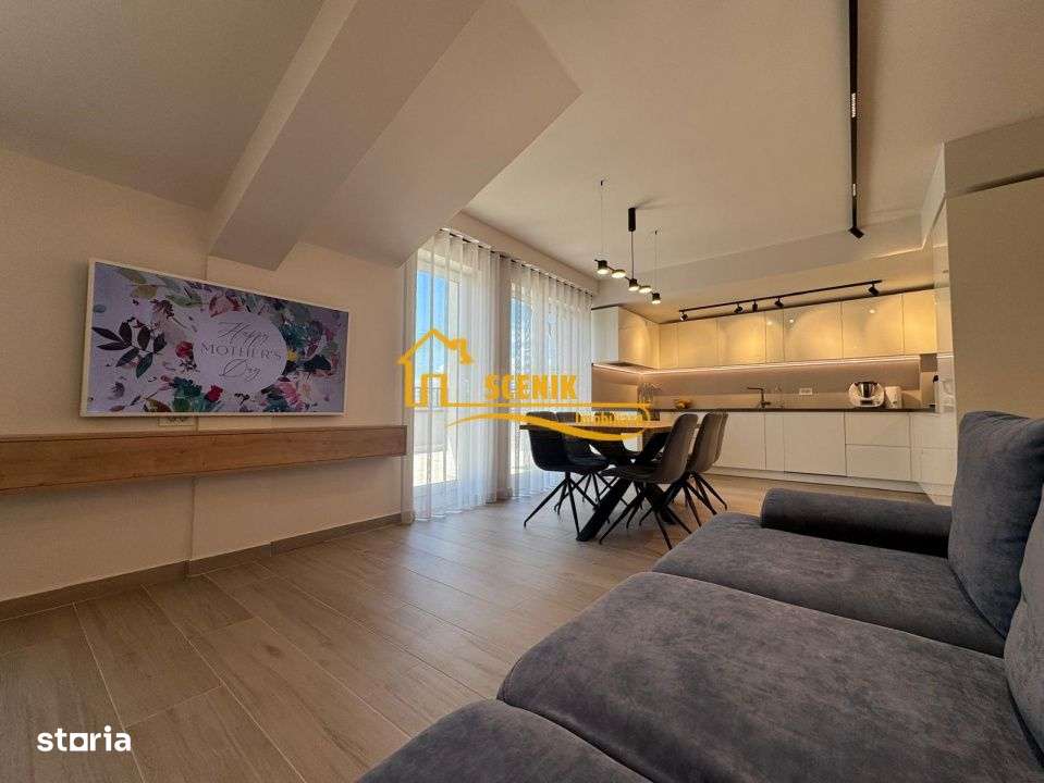 Penthouse de exceptie, vedere Tampa, acces exclusivist cu liftul pana-3