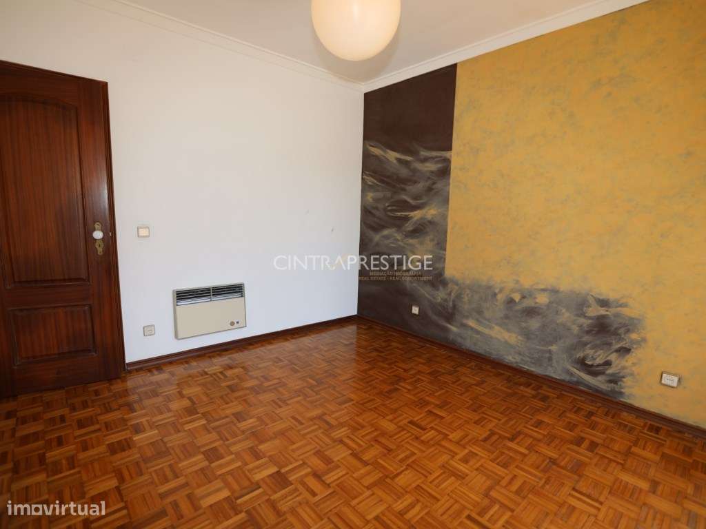 Lourel -Moradia T4 com sotão , garagem e churrasqueira - Conforto, ...-36