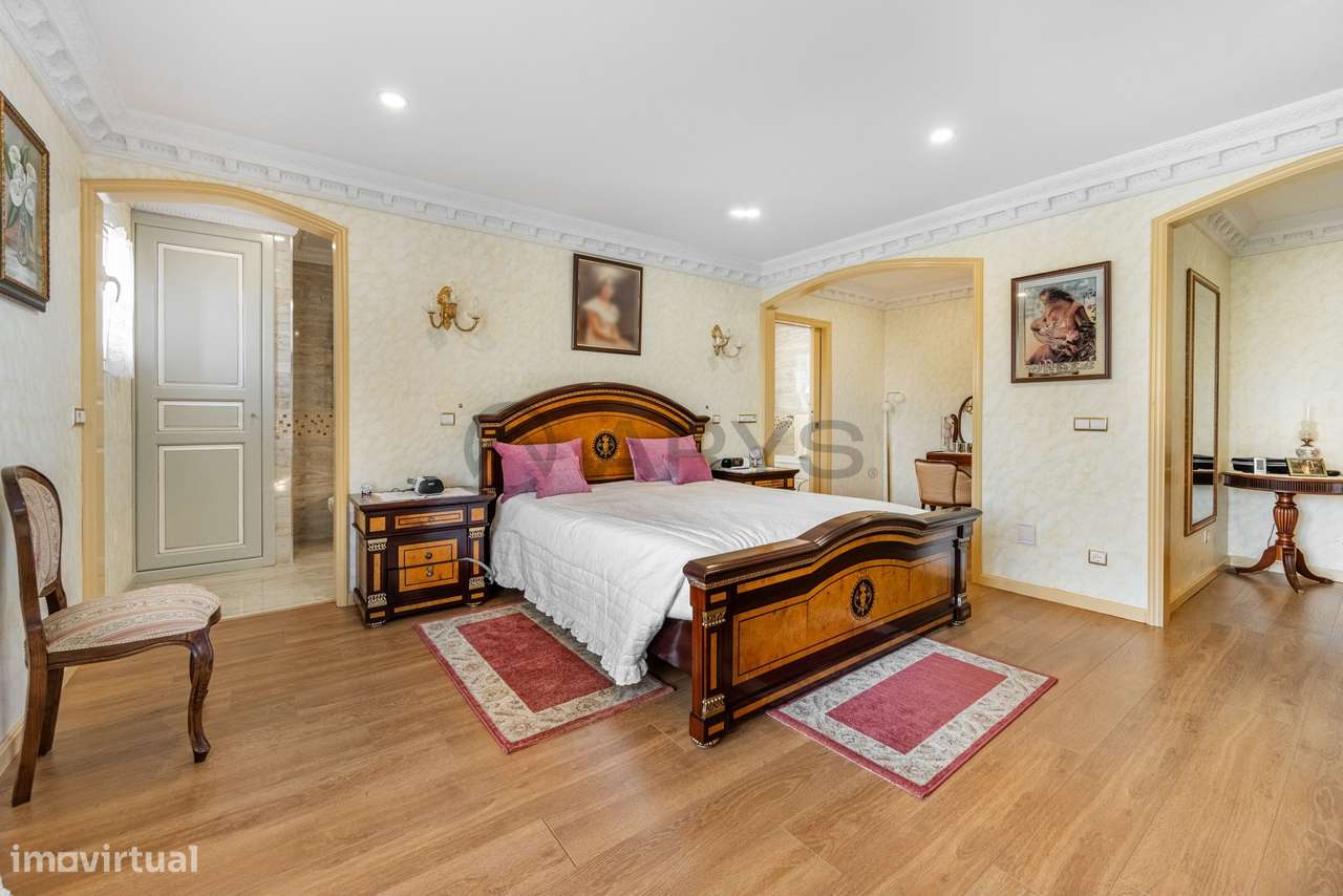 Moradia Isolada T5-33