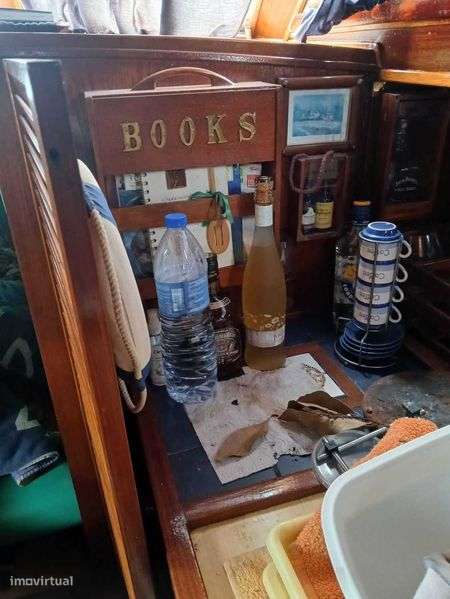 Barco Habitável T1 na Marina de Oeiras – Experiência Única à Beira-Mar - Grande imagem: 4/8