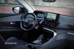 Peugeot 3008 1.2 PureTech Allure Pack S&S EAT8 - 21