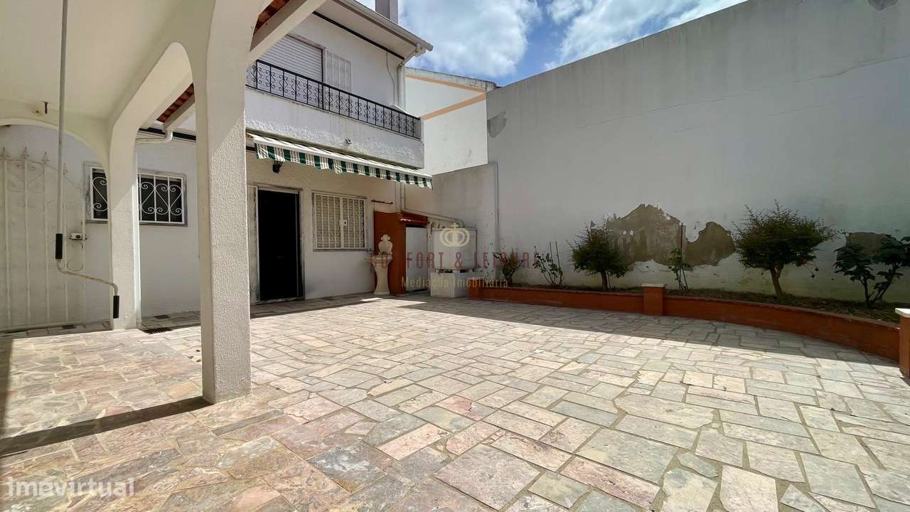 Moradia com 3 quartos, 2 wc e garagem em Alenquer-10