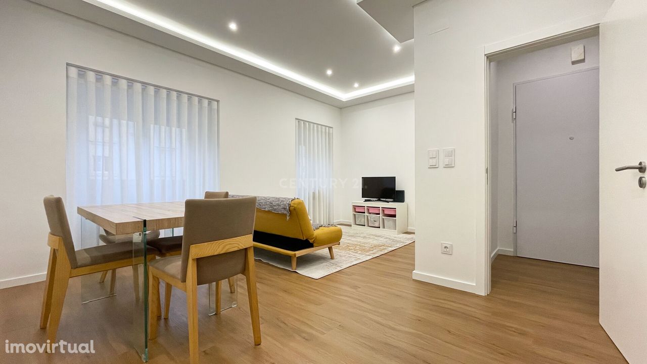 Bairro dos Actores-Alameda- Apartamento T3 - 3 Suites