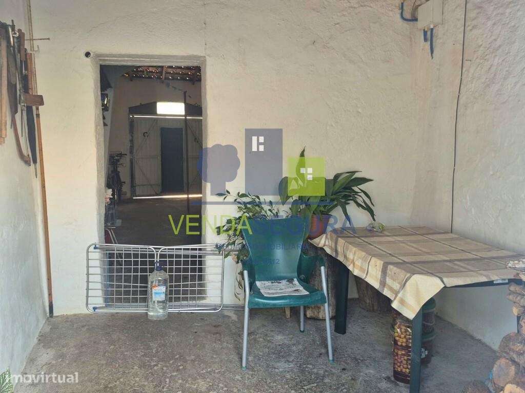 Moradia T3 com quintal, terraço e garagem | Pias-26