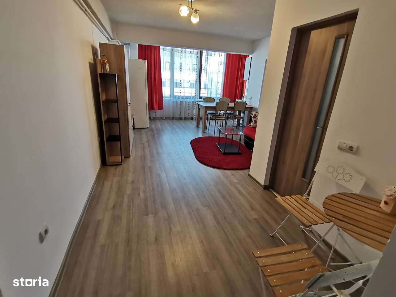 VAND apartament 3 camere,recent renovat, zona Kaufland-1