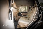 Toyota Land Cruiser LC 3.0 D-4D Prestige 7os - 25