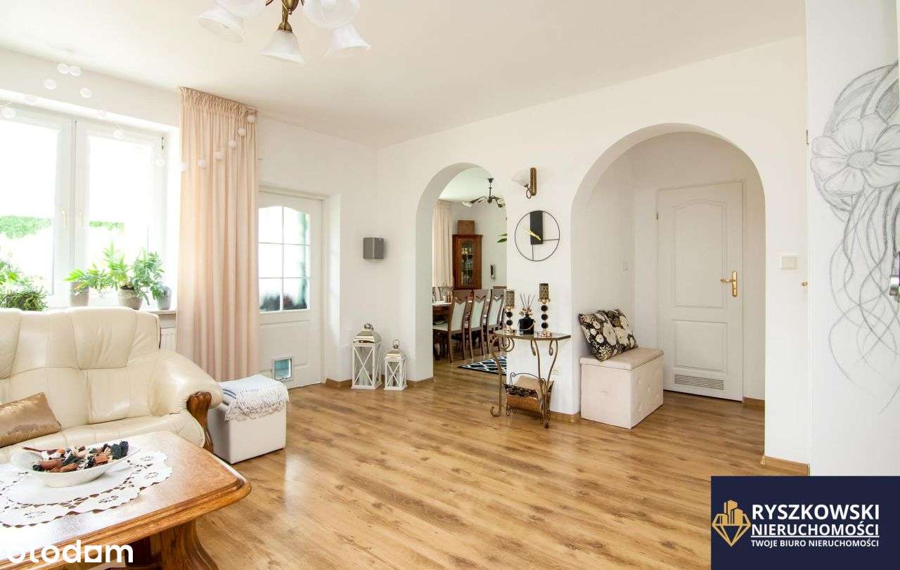 Piękny dom Osiedle Jarosławiec z zadbanym ogrodem-5