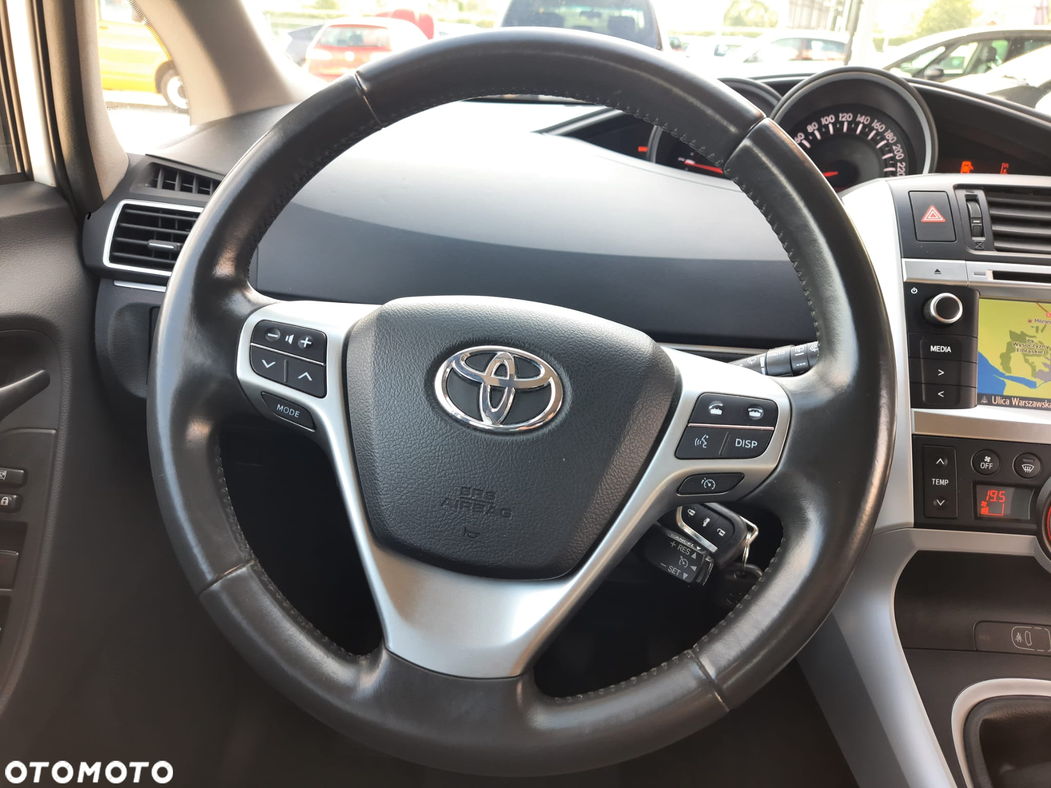 Toyota Verso 1.6 D-4D Premium 7os - 18