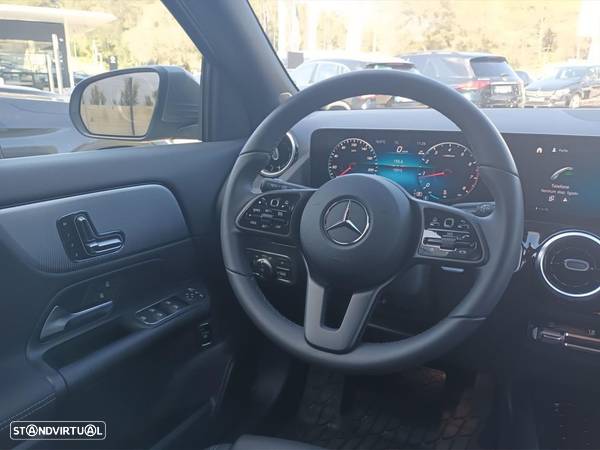 Mercedes-Benz GLA 200 Style - 15