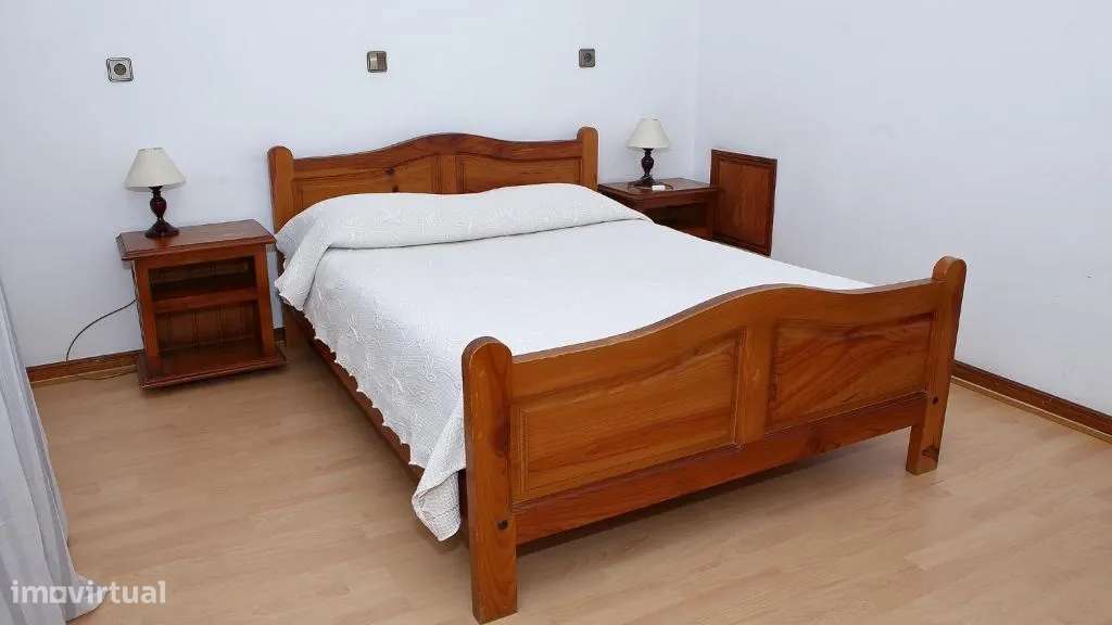 RESIDENCIAL EM PAREDES DE COURA - Grande imagem: 4/11