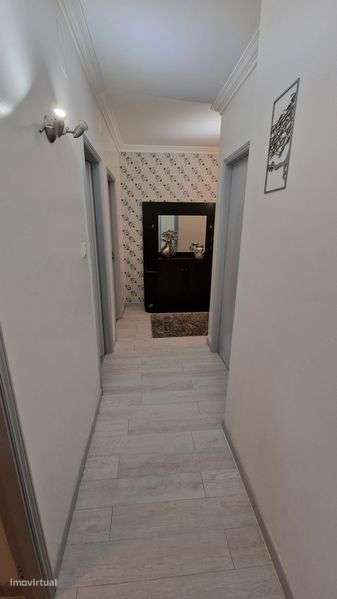 Apartamento T1+1 com garagem - Grande imagem: 5/7