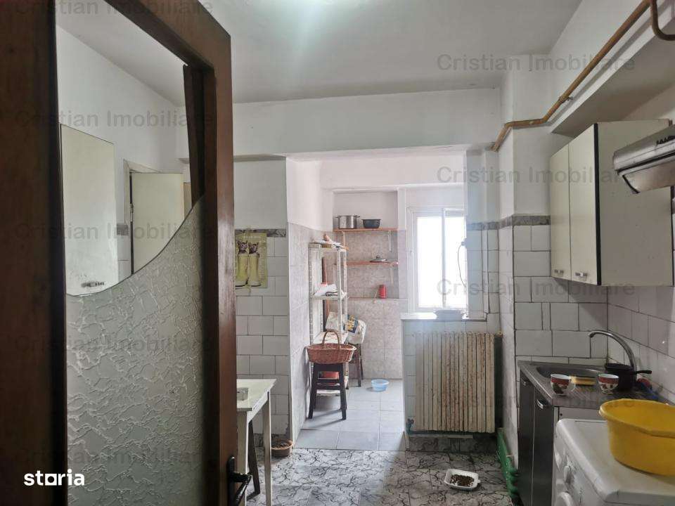 EXCLUSIVITATE! 4 cam zona Esplanada Dunarii, 105 mp+terasa+boxa, etaj - Imagine principală: 5/14