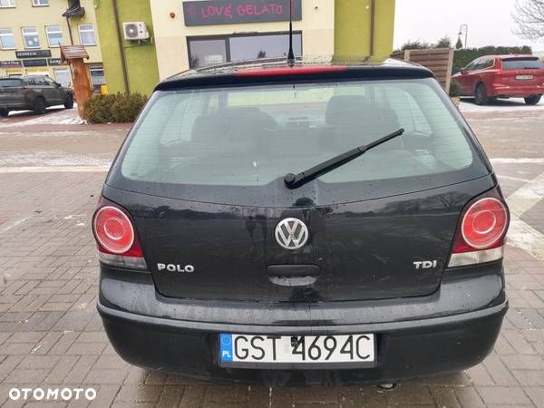 Volkswagen Polo - 13