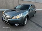 Subaru Outback - 1