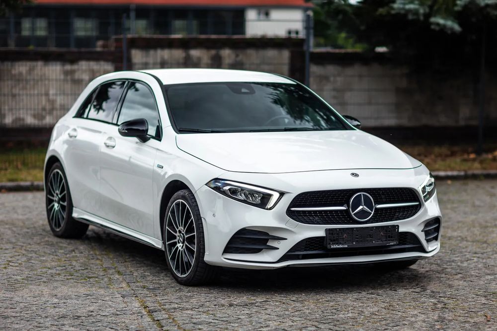 Mercedes-Benz A W177 (2018-) 250 e 8G-DCT Edition 2020 2020