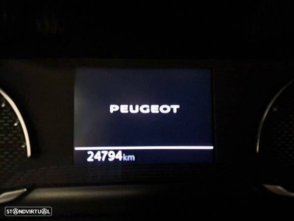 Peugeot 2008 1.2 PureTech Active Pack - 13