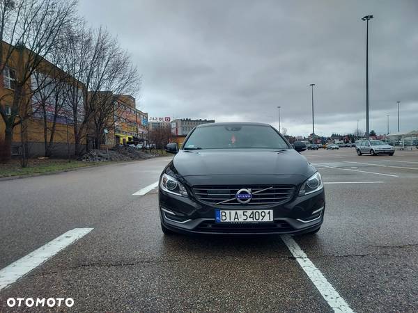 Volvo S60 - 12