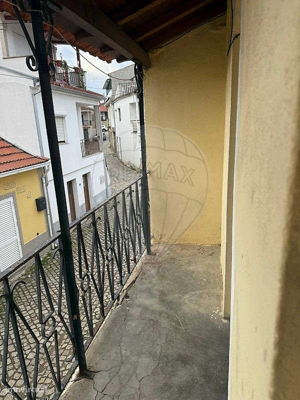 Moradia T2 para venda-7