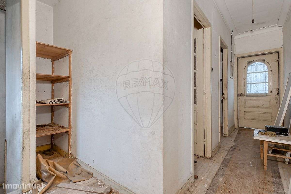 Moradia T2 para venda - Grande imagem: 2/8