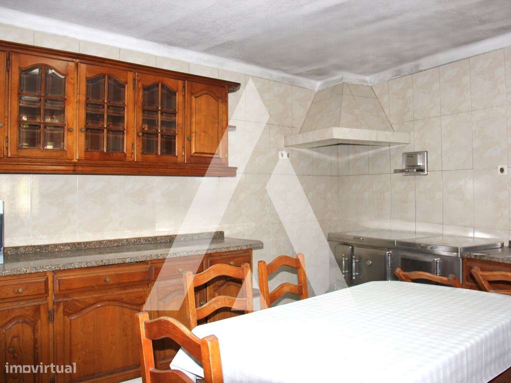 Quinta T6 histórica para recuperação, Guimarães.-9