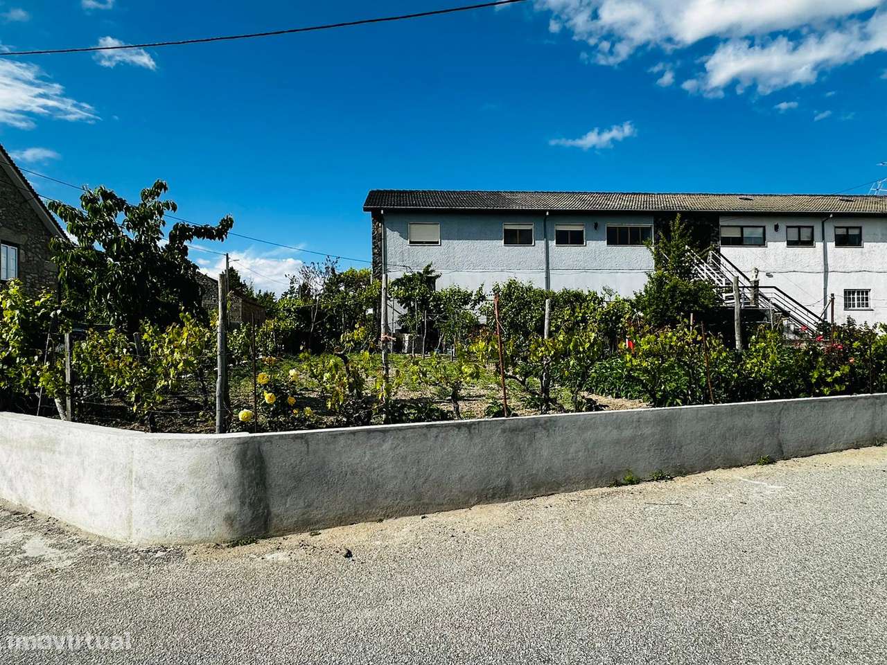 Imóvel de banco : escritura ao abrigo do simplex-49