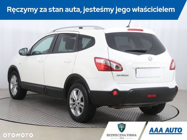 Nissan Qashqai+2 - 5