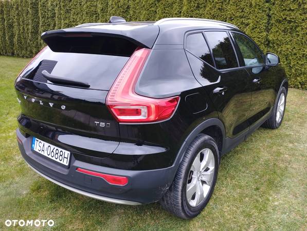 Volvo XC 40 T5 AWD Momentum - 5