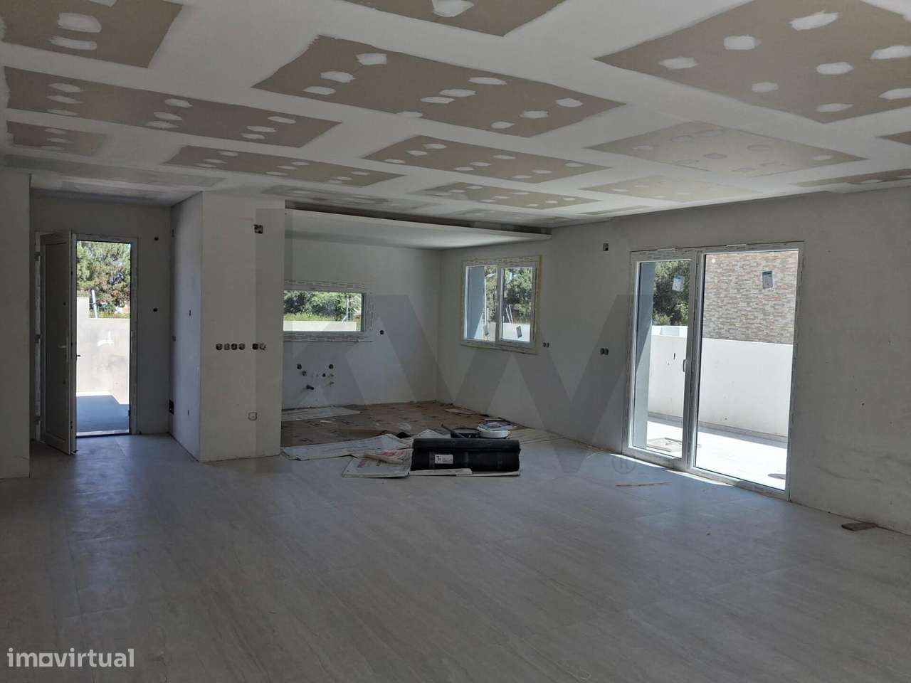 Moradia T4 a estrear com Piscina - Quinta do Anjo-0
