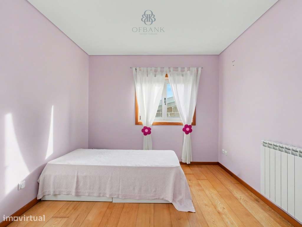 Moradia V3 no Mindelo - Conforto, espaço e eficiência num só lar-16