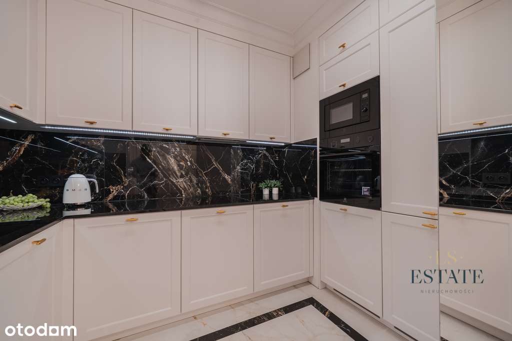 Apartament premium w sercu Warszawy-1