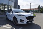 Ford Kuga - 1