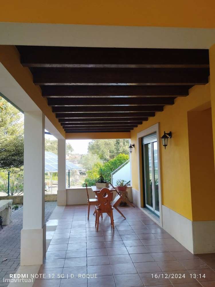 Moradia com 6 quartos, piscina e  Quinta envolvente em FEBRES-48