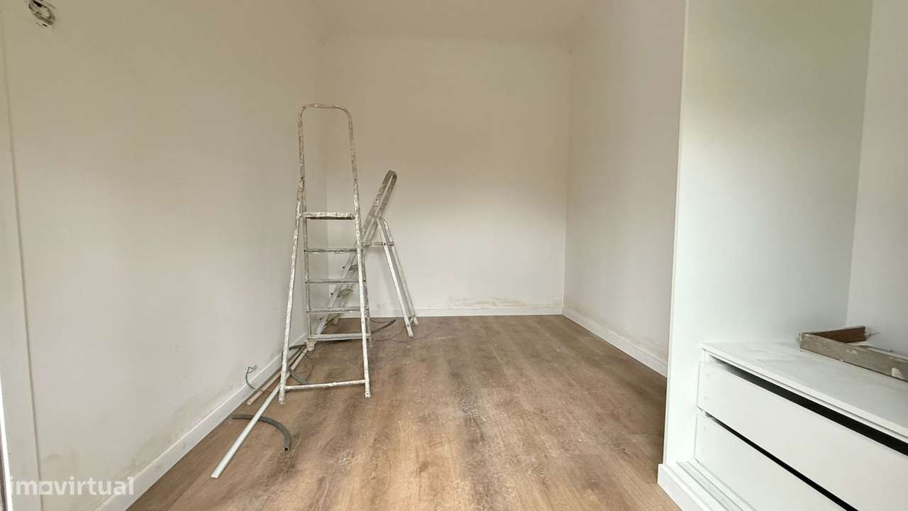 Moradia Térrea T2 Renovada com terraço em Oliveira do Douro - Grande imagem: 4/17