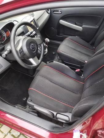 Mazda 2 1.3 Exclusive - 10